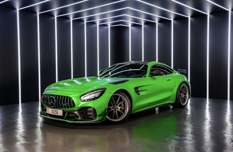 Mercedes AMG GTR